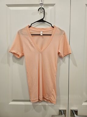 American Apparel Peach Pink V-Neck Short Sleeve Summer Tee XXS